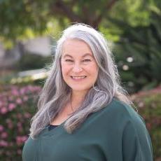 head shot of jeanne tanner